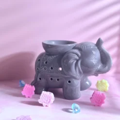 Waxbrander-olifant grijs