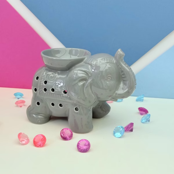 Waxbrander-olifant grijs