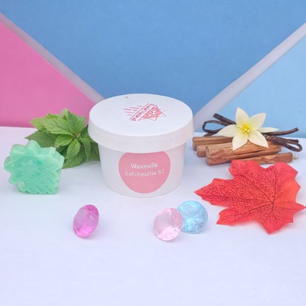 Waxmelts Vanilla Patchouli Sandalwood e citrusopeningen. Geschikt als achtergrondgeur voor woonruimte, slaapkamer of hal.